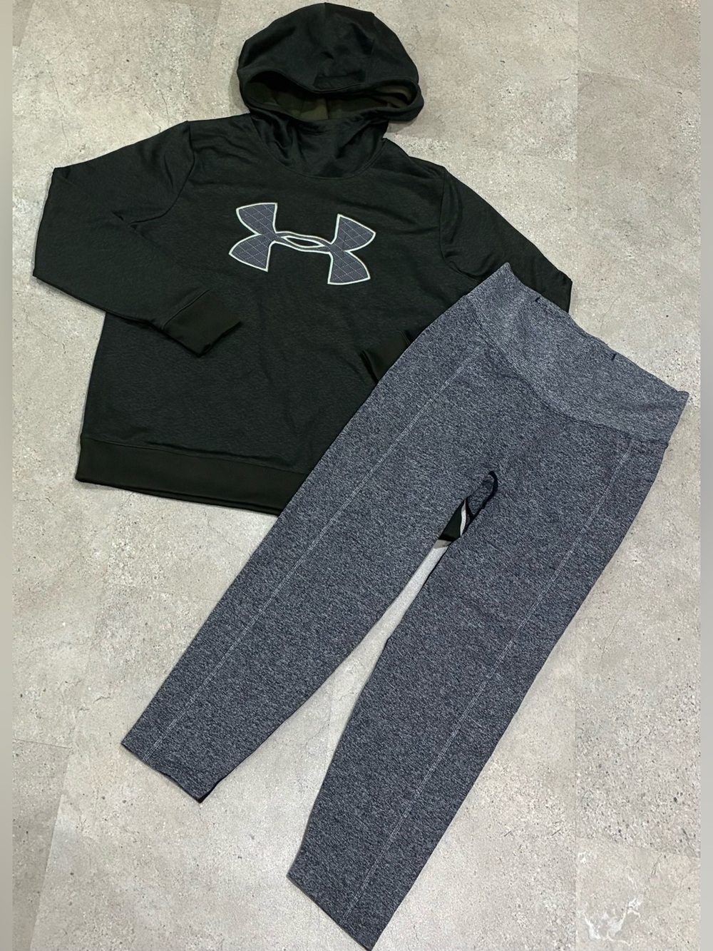 Womens UNDER ARMOUR/VICTORIA’S SECRET PINK Hoodie Sweatshirt & Leggings, sz L